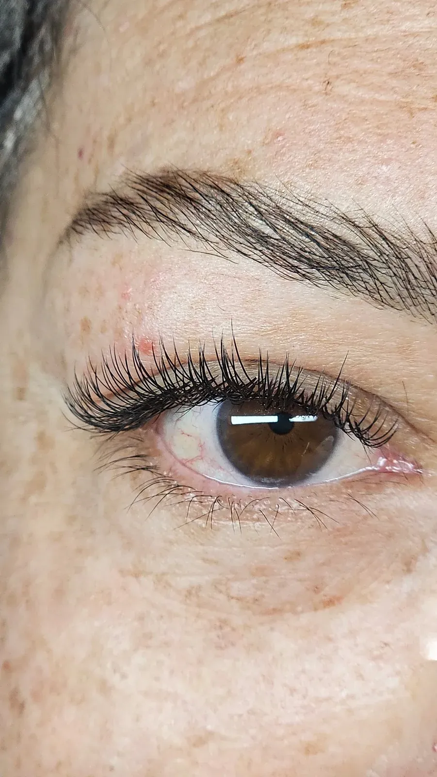 Resultado real de extensiones clásicas en Goddess Lash Room
